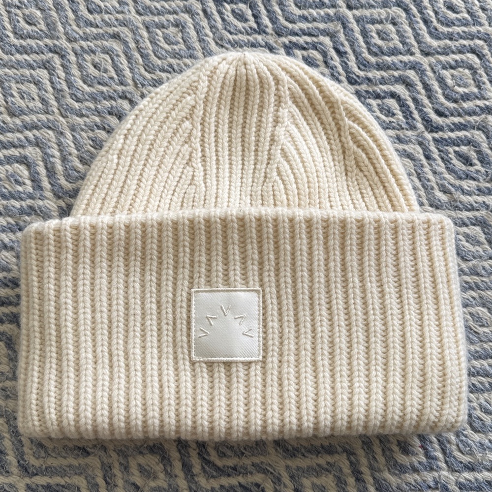 Varley Merino Wool Creata Cream Knit Beanie Winter Hat NWOT